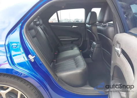 2018 Chrysler 300 300S z USA, uszkodzony, nr VIN 2C3CCABG7JH243858